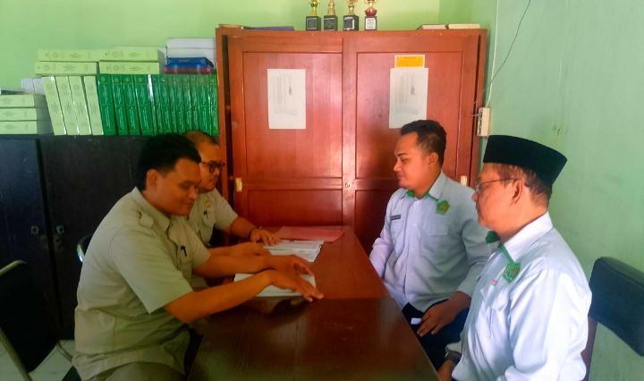 KUA Pajarakan Dukung Percepatan Sertifikasi Tanah Wakaf
