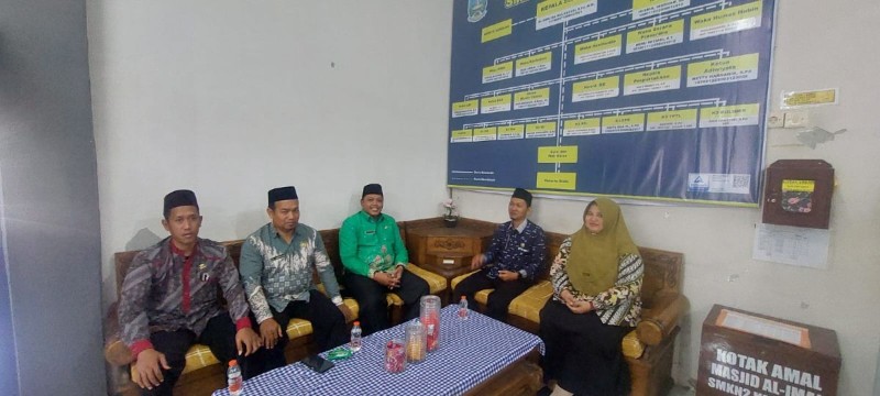 Gandeng SMKN 2 Kraksaan, KUA Intensifkan Koordinasi dan Bimbingan