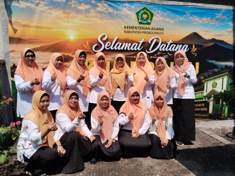 Wujudkan Ekoteologi, DWP UP Dringu Implementasikan Program Kerja Penghijauan