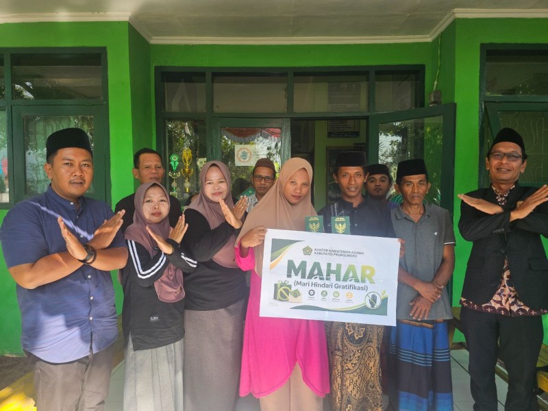 Sosialisasi Gerakan ‘MAHAR’ Jelang Akad Nikah di KUA Pakuniran