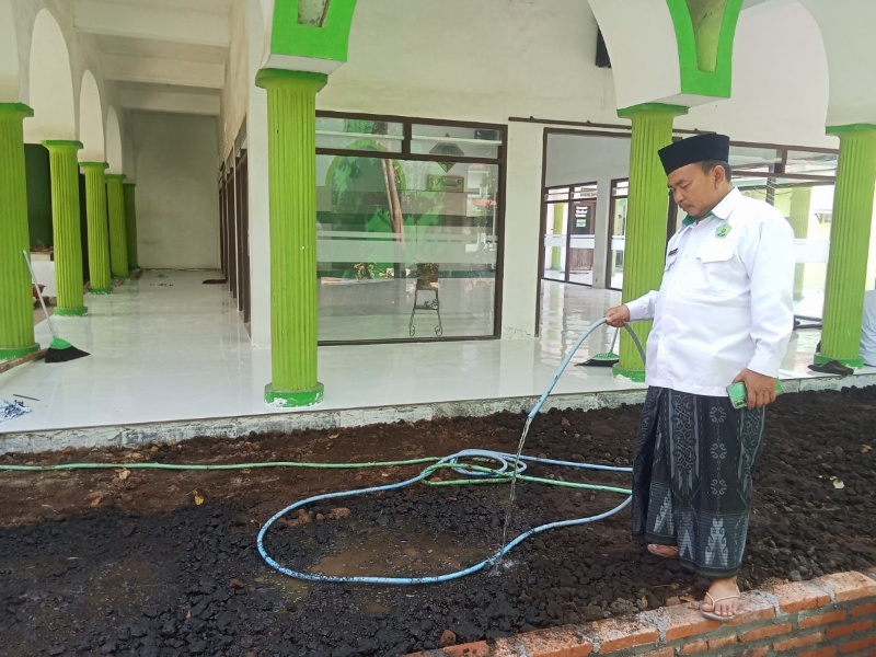 Masjid Arrahiem Kemenag Probolinggo Mulai Difungsikan, Progres Renovasi Tembus 55 Persen