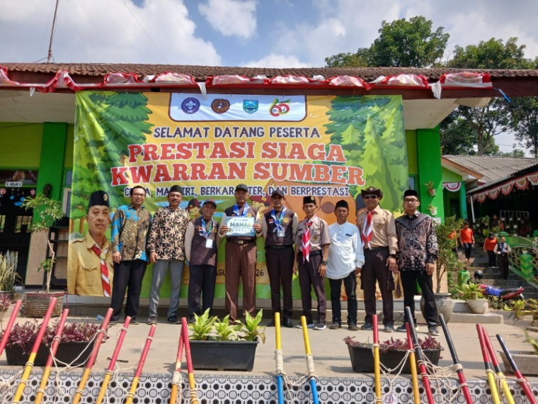 Peringati Hari Pramuka Nasional, Korwil Disdikdaya dan KUA Sumber Kolaborasi Tanamkan Nilai Integritas Sejak Dini