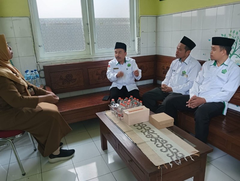 KUA Gending Bersinergi Cegah Stunting Sejak Pranikah