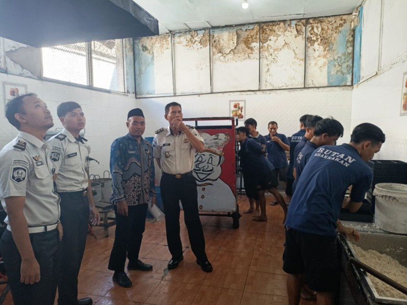 Menuju Dapur Bersertifikat Halal, Rutan Kraksaan Gelar Sosialisasi Manajemen Halal