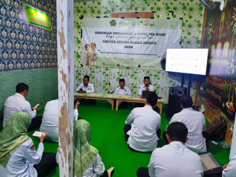 Semarakkan Selawat Kebangsaan, KUA Dringu Gelar Pembacaan Dalail Al-Khairat Berjemaah