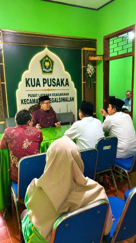 KUA Tegalsiwalan Mantapkan Semangat “KUA berSAHABAT”