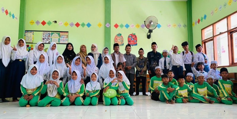 Sinergi Penyuluh dan Mahasiswa, SMPI Riyadlus Solihin Perkuat Ketahanan Karakter Remaja