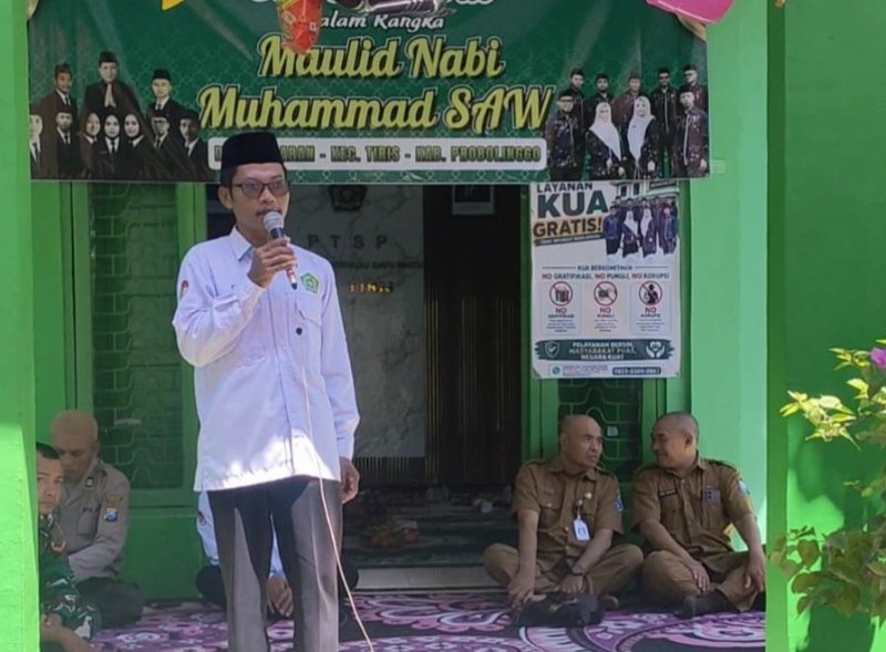 Duduk Bersama Tanpa Sekat Birokrasi: Intip Momen Langka Muspika Tiris Kumpul Lengkap di Peringatan Maulid Nabi KUA