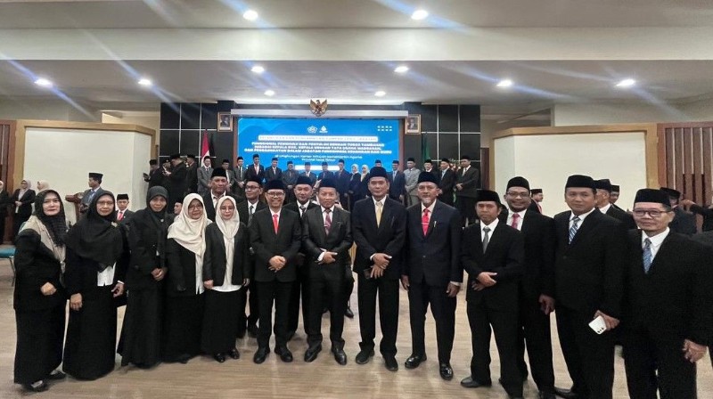 Tujuh Penyuluh Agama Kemenag Probolinggo Resmi Jabat Kepala KUA